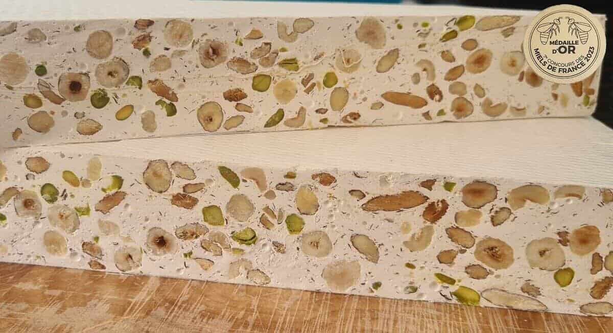 Nougat amandes noisettes pistaches